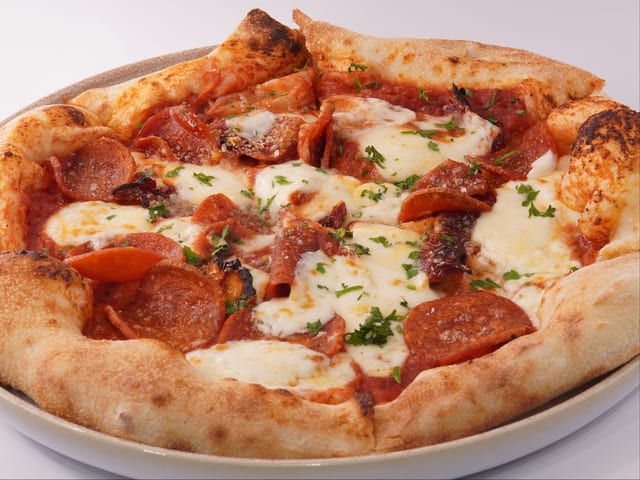 12" Pepperoni (Halal).